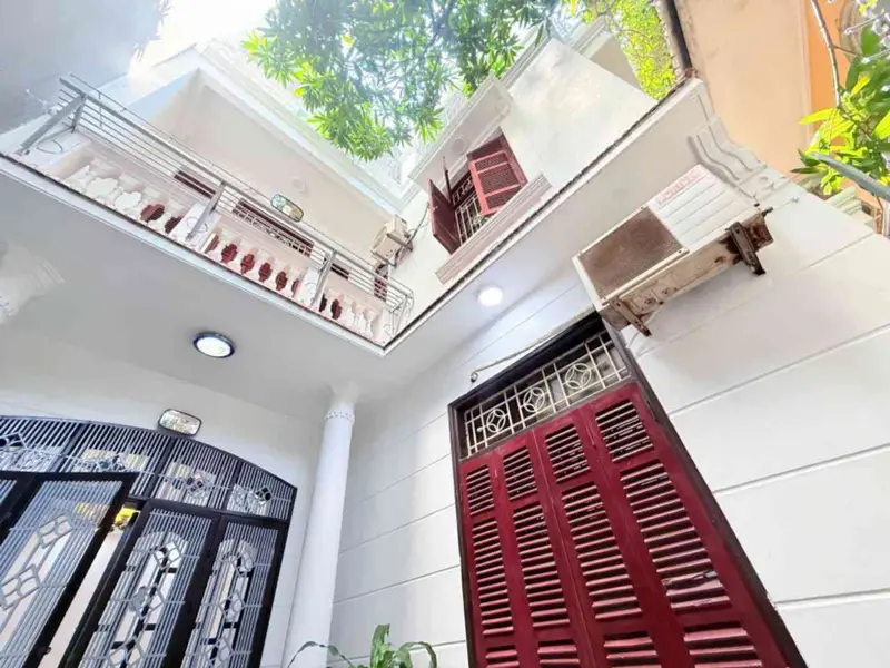 Bán nhà riêng 3 tầng tại Kim Mã, Ba Đình, vị trí trung tâm, lô góc 2 mặt thoáng... Bán nhà riêng tại Ba Đình, Hà Nội 01