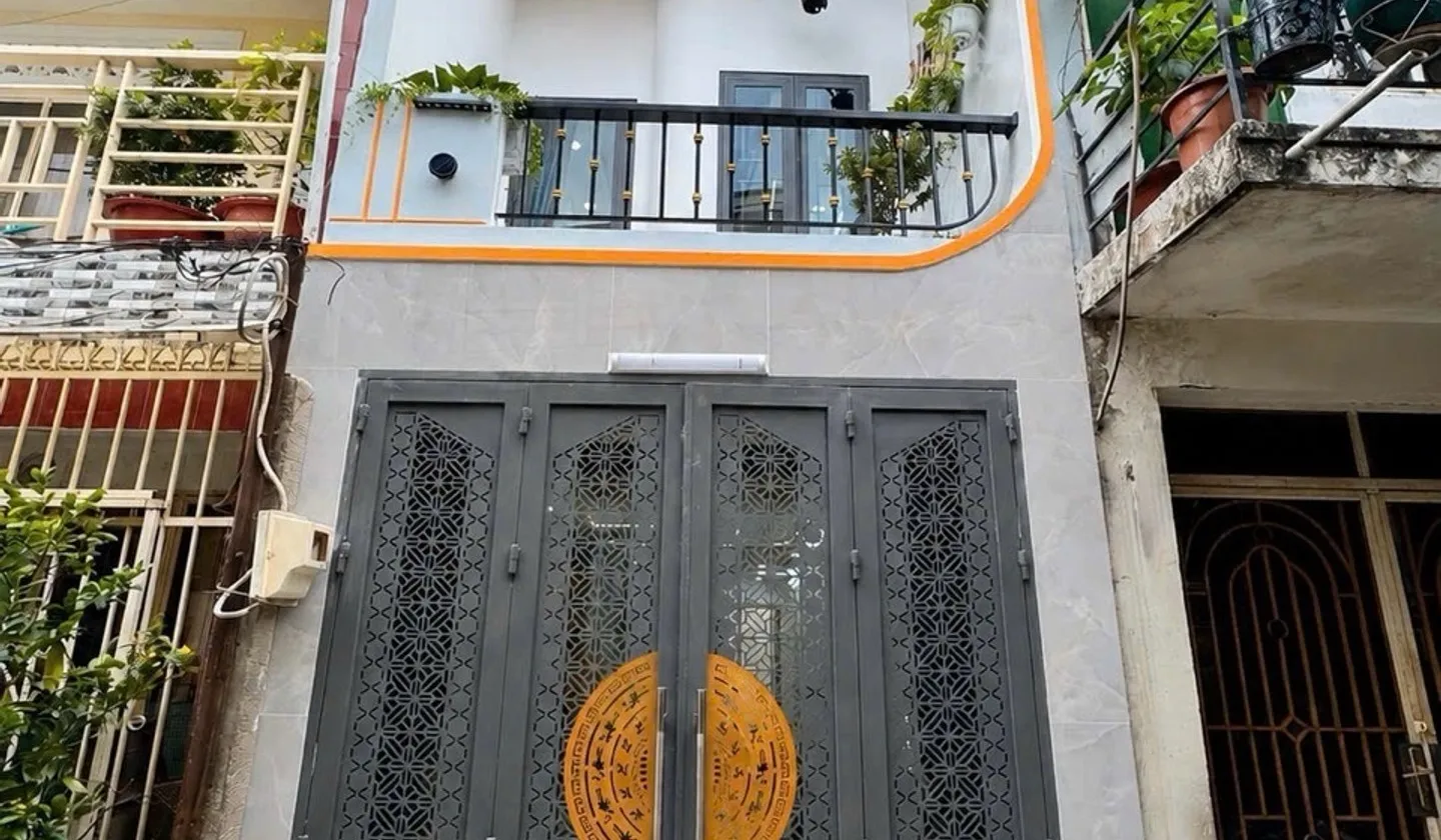 Bán nhà riêng 3 tầng 42m² - Bình Trị Đông, Bình Tân, TP.HCM - Giá 4.98 tỷ... Bán nhà riêng tại Bình Trị Đông, Hồ Chí Minh 01