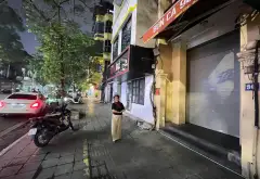 B. nhà mặt phố Tuệ Tĩnh, trung tâm hai Bà Trưng, HN, 4 tầng, mt 12m, S 320m², giá chào 395 tỷ... Bán nhà mặt phố tại Hai Bà Trưng, Hà Nội 01