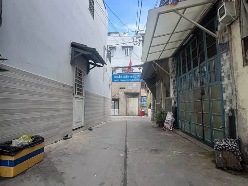 Cơ hội hiếm có sở hữu nhà 3 tầng gần Aeon Mall Tân Phú giá chỉ 2.88 tỷ... Bán nhà riêng tại Bình Tân, Hồ Chí Minh 01