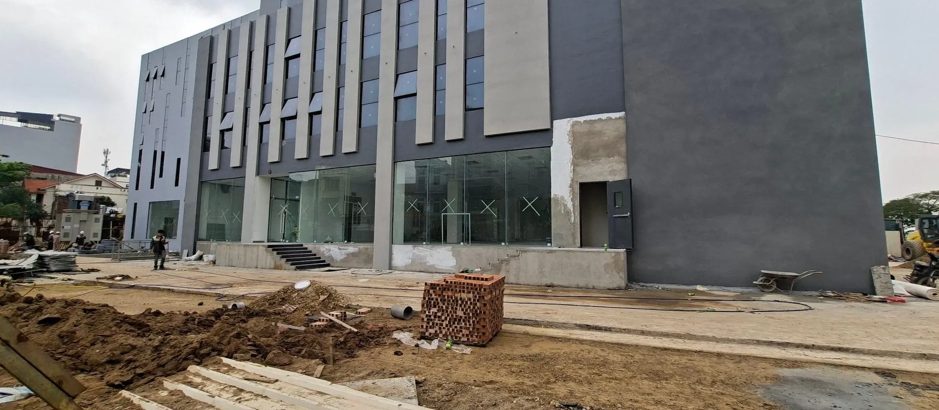 BÁN TÒA NHÀ PHÚC LỢI 3148M2- 6 TẦNG NỔI + 1 HẦM - MẶT PHỐ , VIEW VINHOMES RIVERSIDE - 430 Tỷ... Bán văn phòng tại Phúc Lợi, Hà Nội 01