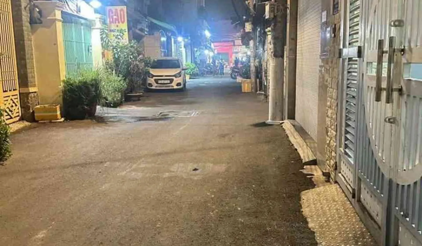 BÁN NHÀ NGUYỄN VĂN KHỐI P8 GV - SÁT MẶT TIỀN - 3 TẦNG - 4x12 - 48m2 - Thuê 11tr... Bán nhà riêng tại Thông Tây Hội, Hồ Chí Minh 01