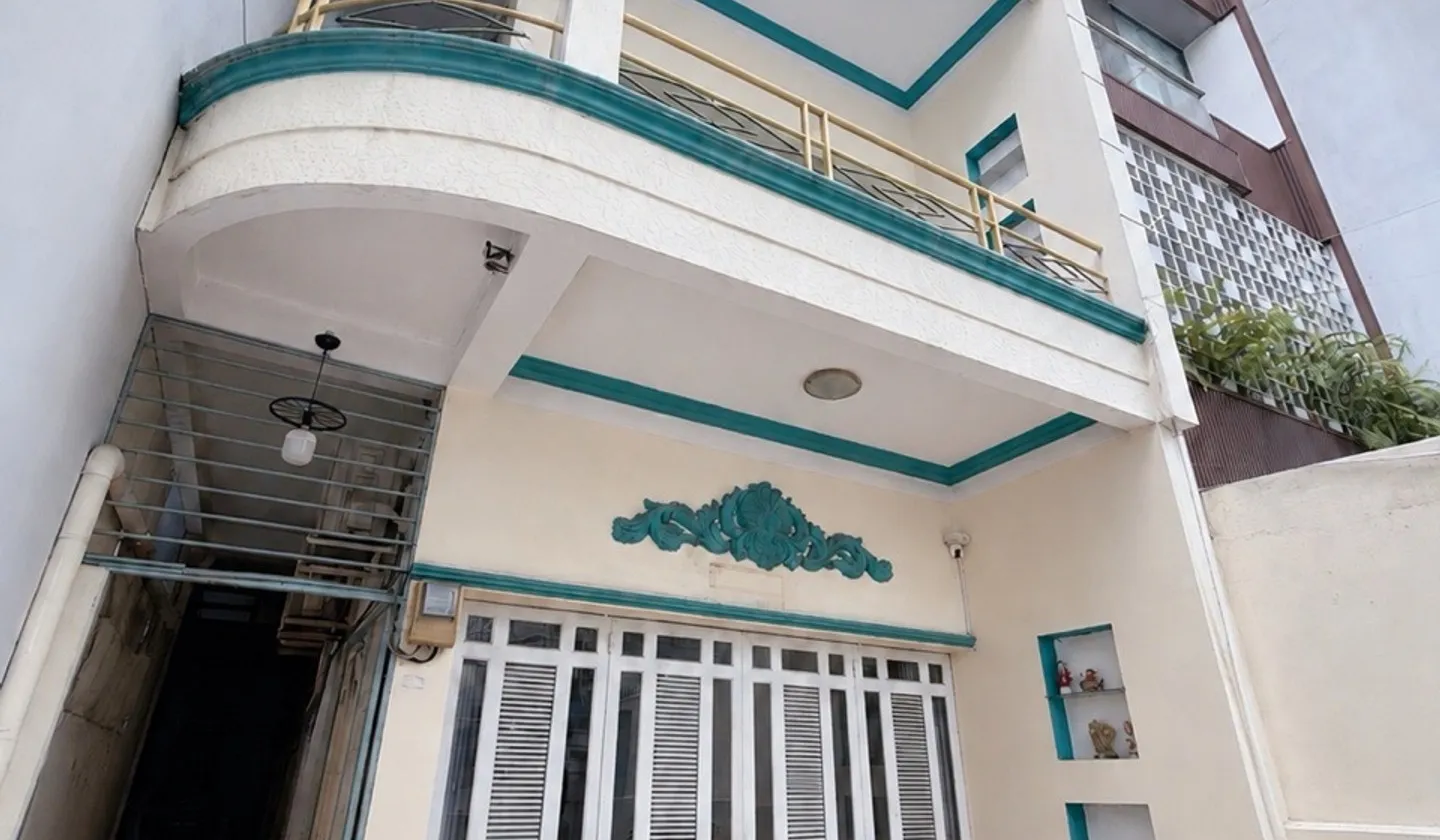 Bán nhà riêng 3 tầng diện tích 130m² tại Phường 12, Quận Phú Nhuận... Bán nhà riêng tại Phú Nhuận, Hồ Chí Minh 01