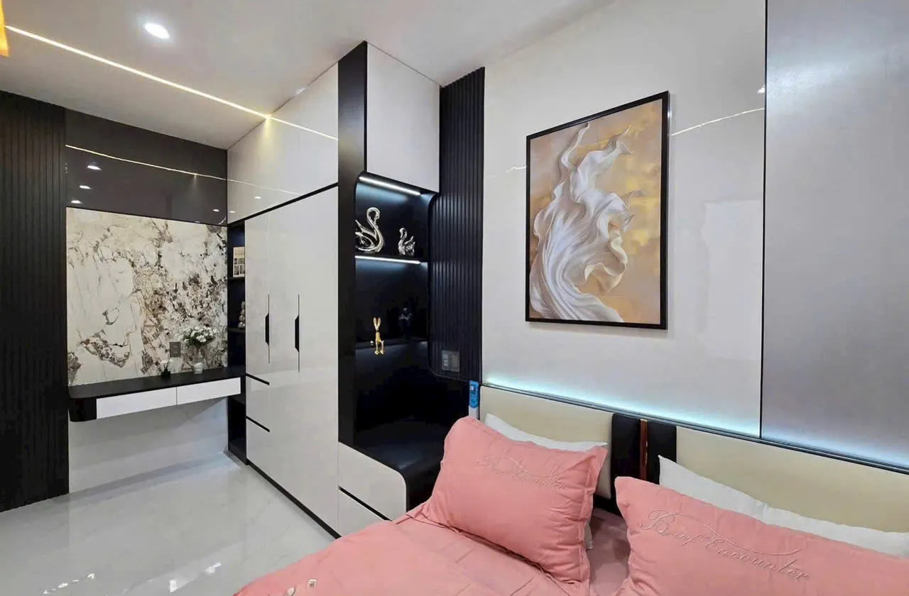 NHÀ KIỆT TRƯNG NỮ VƯƠNG - LUXURY - DỌN VÀO Ở NGAY - NHỈNH 4 TỈ CÓ T L... Bán nhà riêng tại Hải Châu, Đà Nẵng 01