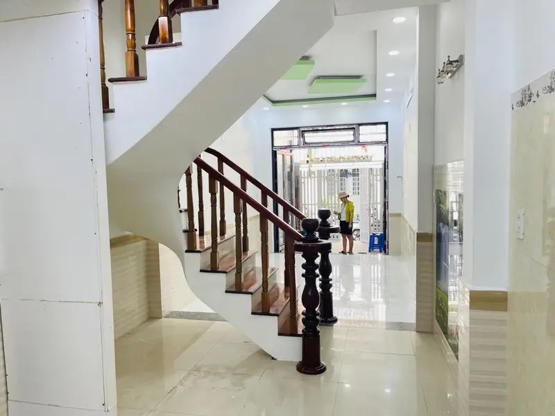 Nhà 2 tầng tiện nghi, gần biển Sơn Trà đón đầu xu hướng sống xanh... Bán nhà riêng tại An Hải, Đà Nẵng 01