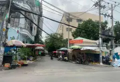 MẶT TIỀN ĐƯỜNG NHỰA 10M - KINH DOANH SẦM UẤT - THU NHẬP 20 TRIỆU/ THÁNG.... Bán nhà riêng tại Tân Sơn Nhì, Hồ Chí Minh 09