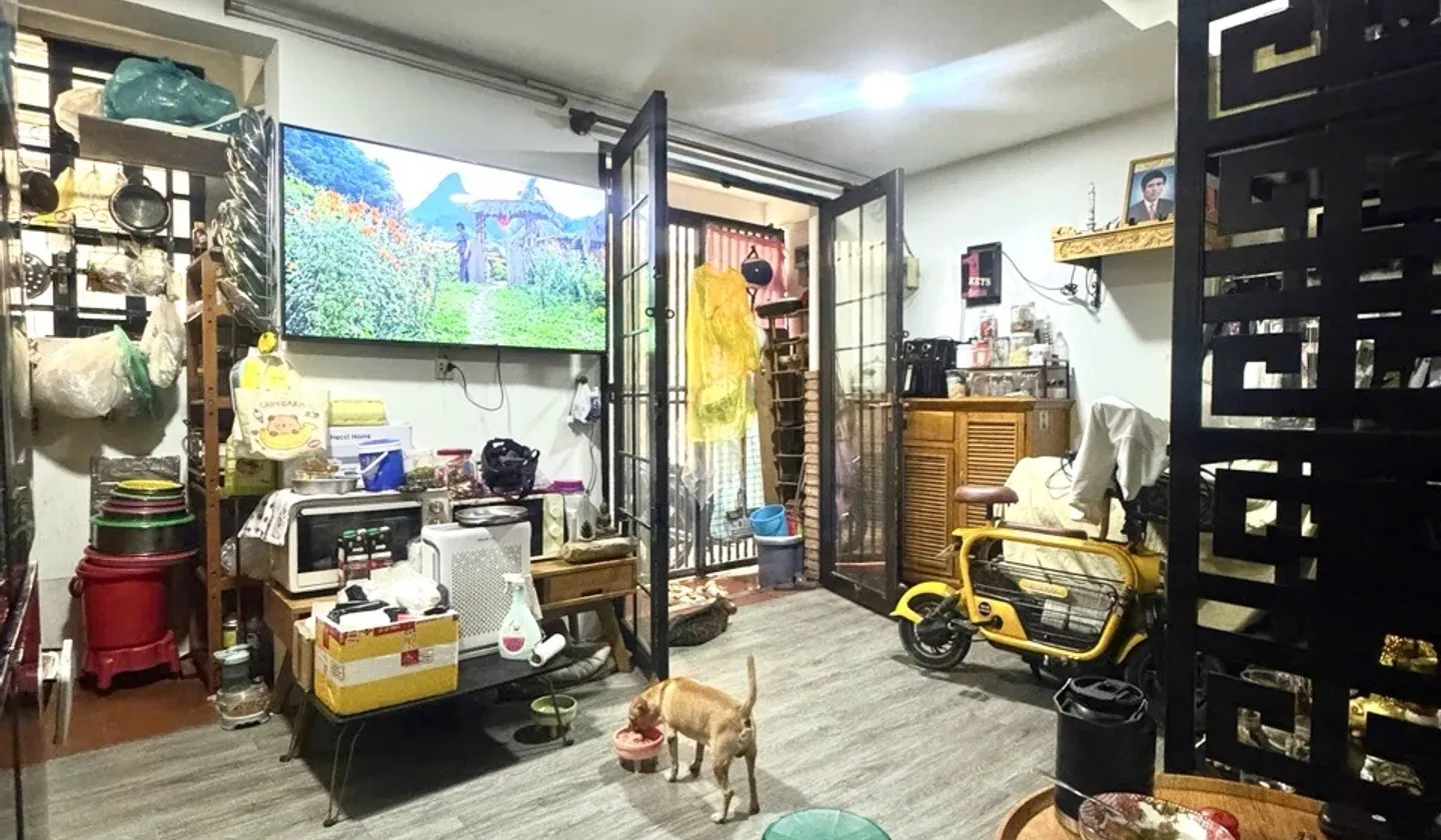 Bán nhà 3 tầng 2 phòng ngủ tại phường An Lạc, Hồ Chí Minh giá 3.45 tỷ... Bán nhà riêng tại An Lạc, Hồ Chí Minh 01
