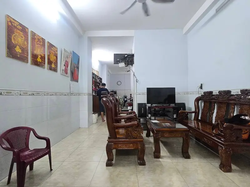GẦN TRUNG TÂM HÀNH CHÍNH DĨ AN - HẺM XE HƠI RỘNG - LINH XUÂN... Bán nhà riêng tại Linh Xuân, Hồ Chí Minh 01