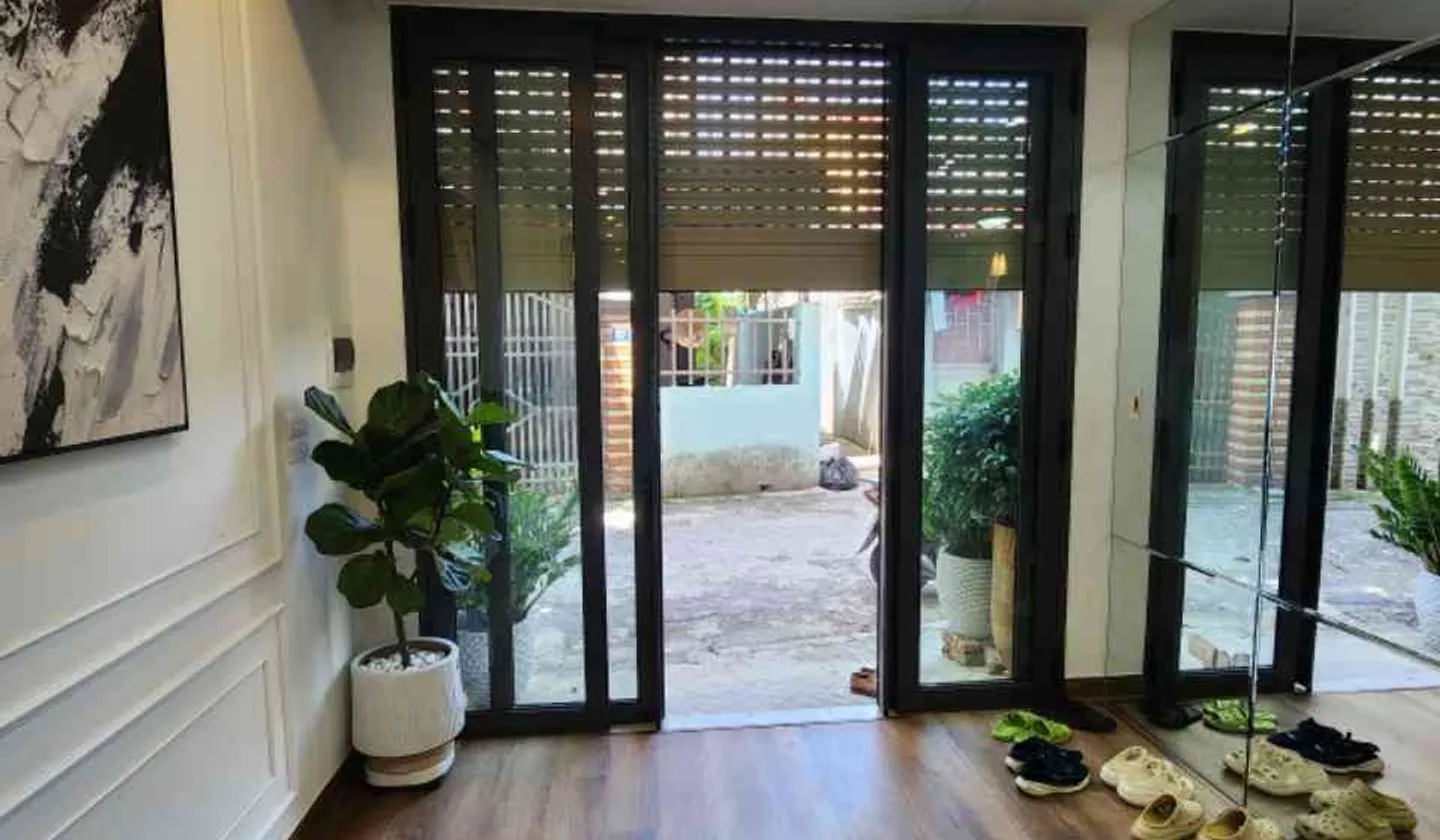 Nhà 5 tầng diện tích 46m² tại Thạch Bàn, gara ô tô, gần trung tâm thương mại... Bán nhà riêng tại Long Biên, Hà Nội 01