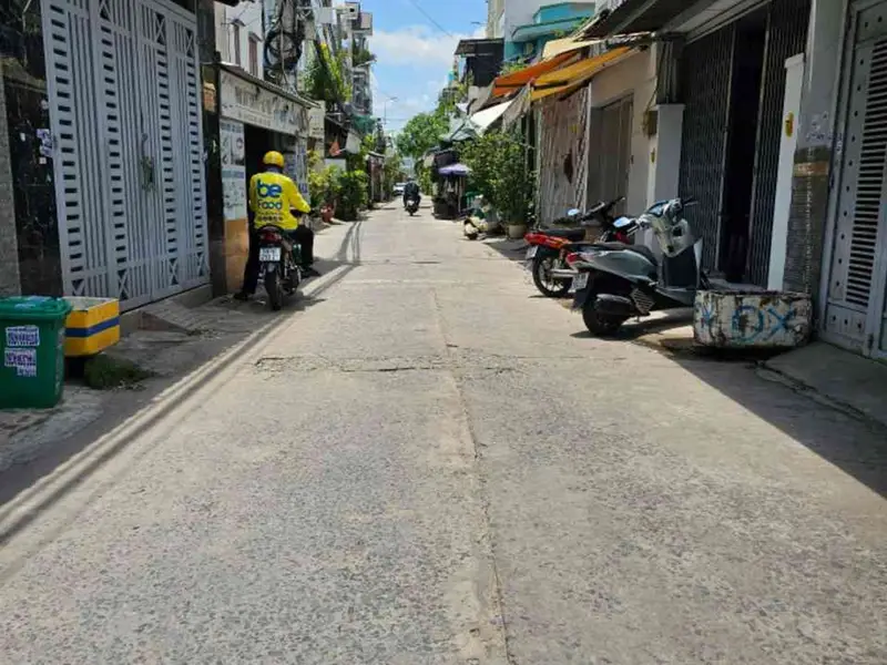 Nhà 2 tầng 40m2 giá 4,8 tỷ tại Bình Trị Đông, Bình Tân... Bán nhà riêng tại Bình Trị Đông, Hồ Chí Minh 01