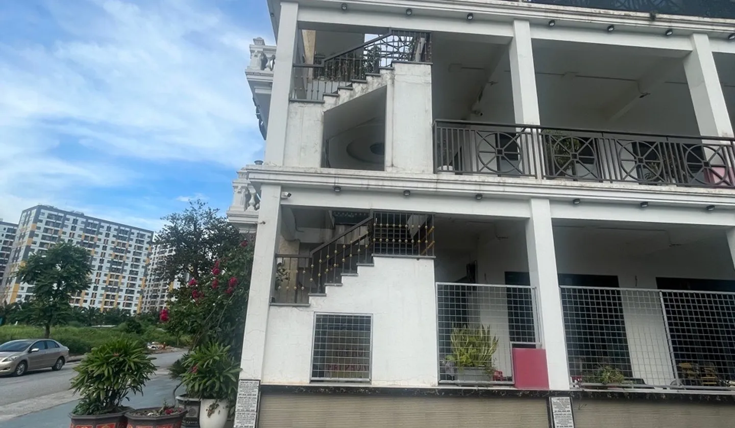 Nhà mặt phố 3 tầng rộng 116m2, mặt tiền 16.8m, hướng Tây Bắc tại khu vực đắc địa... Bán nhà mặt phố tại An Dương, Hải Phòng 01