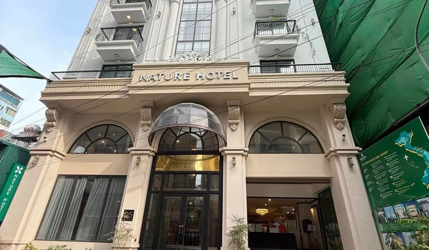 B. tòa khách sạn 4 sao lô góc, TT quận Ba Đình, HN, 260m2, 10 tầng, mt 13,6m, dòng tiền 700tr/1th... Bán bất động sản khác tại Ba Đình, Hà Nội 01