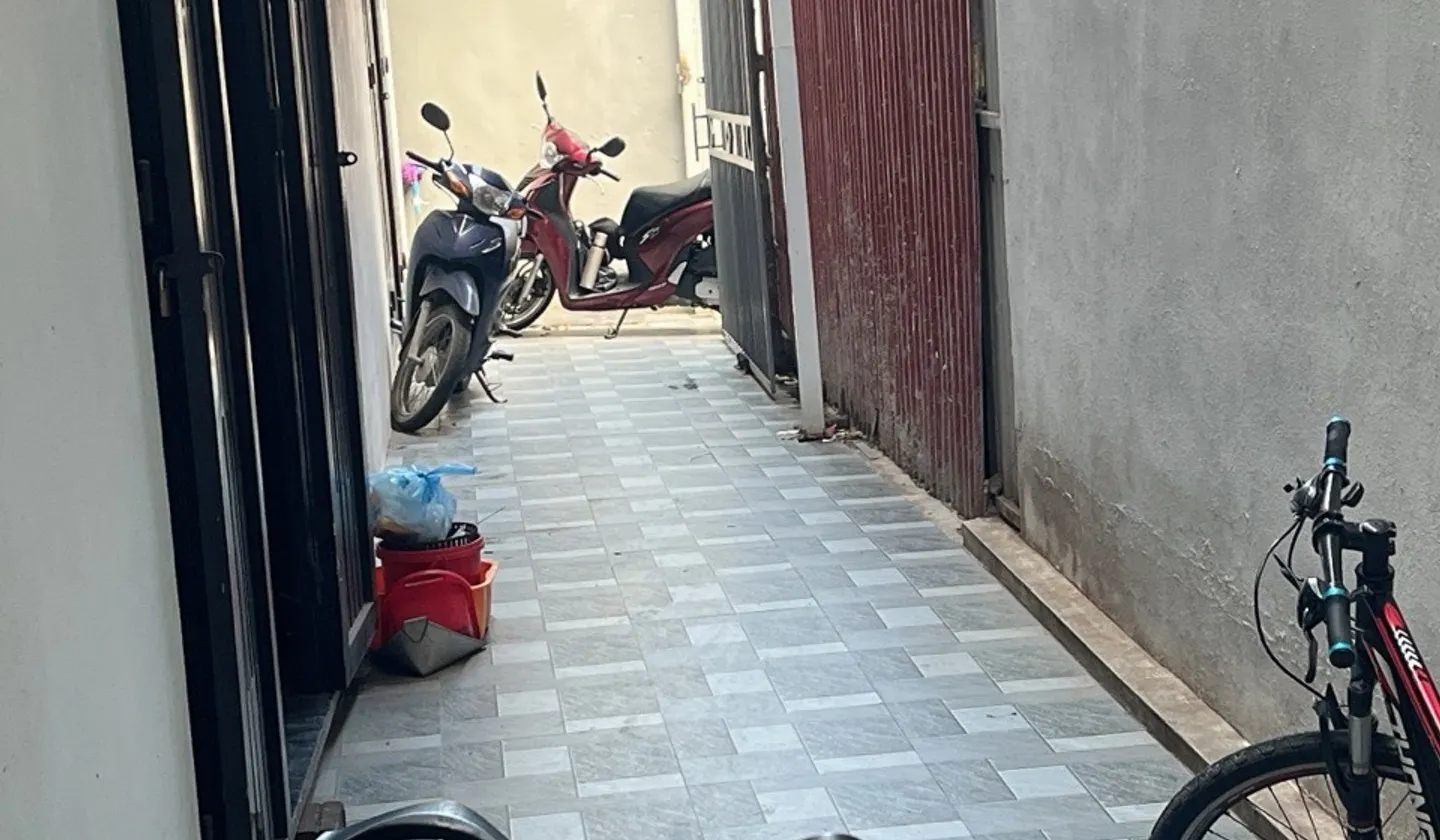 Nhà đẹp ở ngay 35m2 - tây tựu -giá chỉ hơn 6 tỉ.... Bán nhà riêng tại Tây Tựu, Hà Nội 01