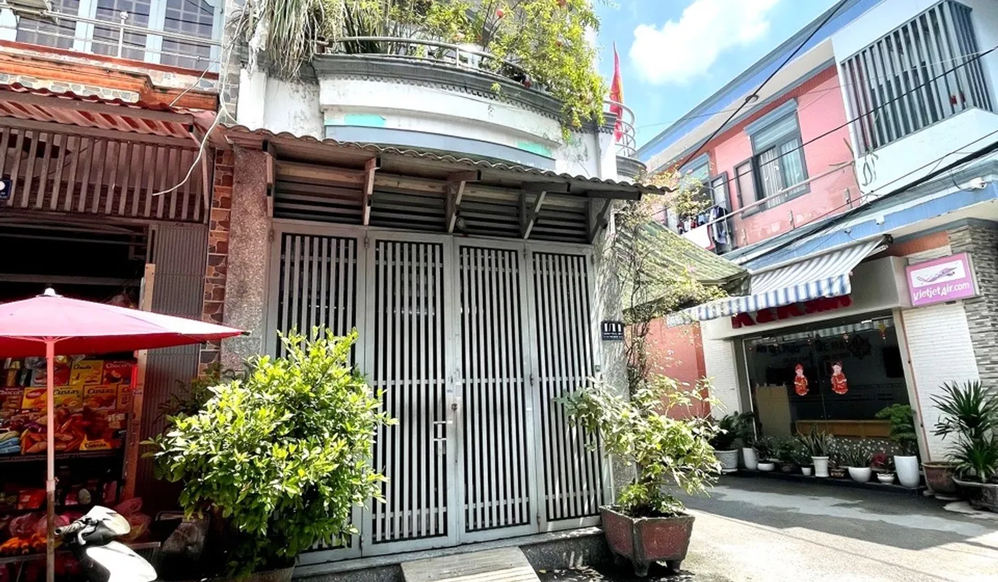 Nhà lô góc 2 mặt thoáng ngay trung tâm quận 12, cơ hội hiếm sót lại... Bán nhà riêng tại Đông Hưng Thuận, Hồ Chí Minh 01