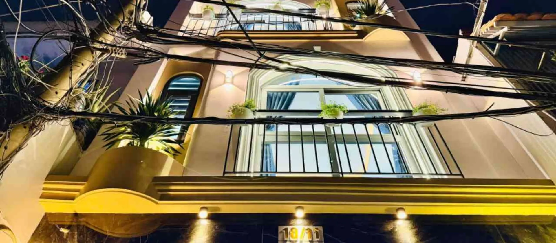 Nhà 4 tầng đẹp, hẻm bê tông sạch, vào ở ngay... Bán nhà riêng tại Tân Sơn, Hồ Chí Minh 01