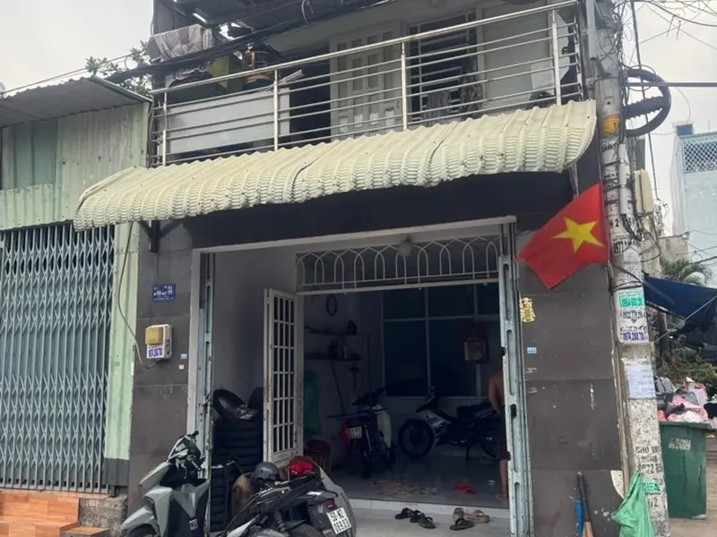 🎉 MÃ LÒ , 4,05x10,5M , Chỉ 2,7 TỶ
Đường lớn, xe hơi , Bình Trị Đông A, Bình Tân
- Trệt lầu , 2pn... Bán nhà riêng tại Bình Trị Đông, Hồ Chí Minh 01