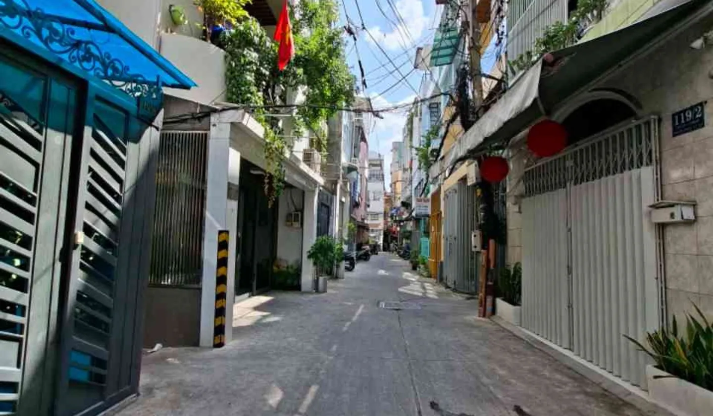 BÁN NHÀ NGUYỄN VĂN CỪ, QUẬN 5 – GIÁ 5,1 TỶ
📍 Vị trí: Đường Nguyễn Văn Cừ, Quận 5
💰 Giá bán: 5,1... Bán nhà riêng tại Chợ Quán, Hồ Chí Minh 01