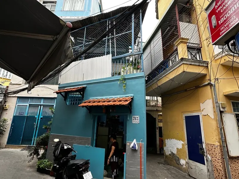 Nhà 2 tầng 3 phòng ngủ gần sân bay Tân Sơn Nhất, Phú Nhuận, 49m2... Bán nhà riêng tại Phú Nhuận, Hồ Chí Minh 01