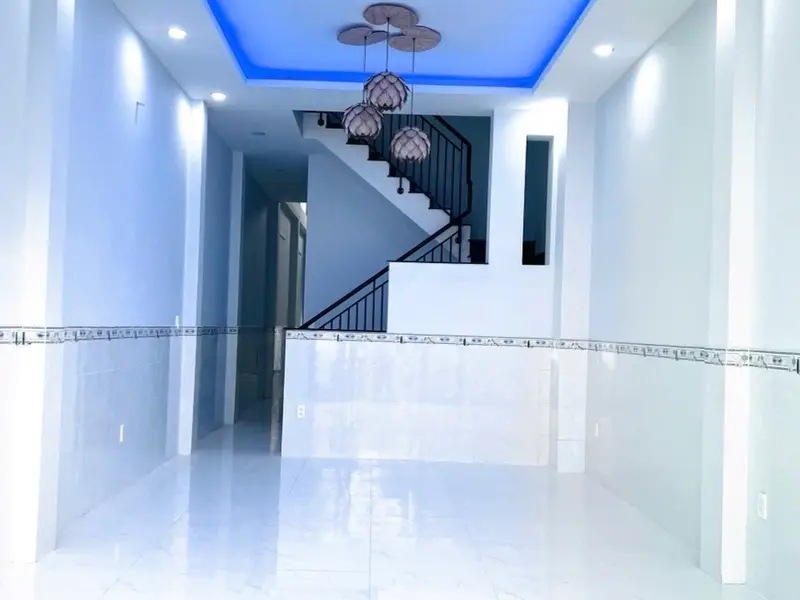 Nhà đẹp Bình Tân, hẻm xe hơi, giá hấp dẫn... Bán nhà riêng tại Bình Tân, Hồ Chí Minh 01