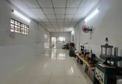 Chủ nhà vừa cắt lỗ gấp 1,3 tỷ : 18 tỷ cho nhà 5 Tầng Hẻm 8m Ô Tô Tránh Trục Lý Thường Kiệt, Quận 10... Bán nhà riêng tại Diên Hồng, Hồ Chí Minh 14