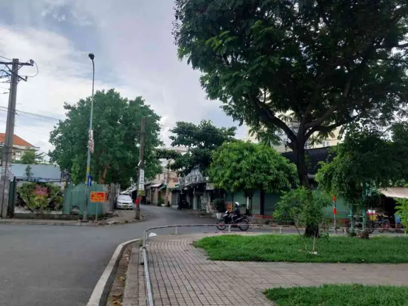 Nhà phố 4 tầng xinh xắn, tiện nghi đỉnh tại quận sầm uất... Bán nhà mặt phố tại Bình Hưng Hòa, Hồ Chí Minh 01