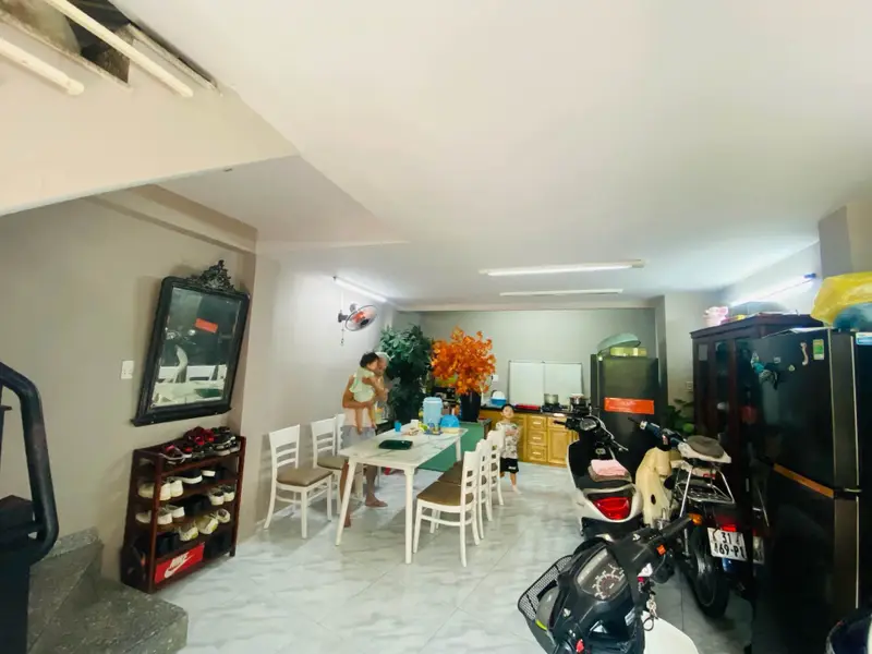 DƯƠNG QUẢNG HÀM-AN NHƠN-GÒ VẤP- HẺM XH-Giá: 11,5 tỷ-DT 64m²-4 tầng-Ngang 8,3m-Dài 9m- Sẵn dòng tiề... Bán nhà riêng tại An Nhơn, Hồ Chí Minh 01