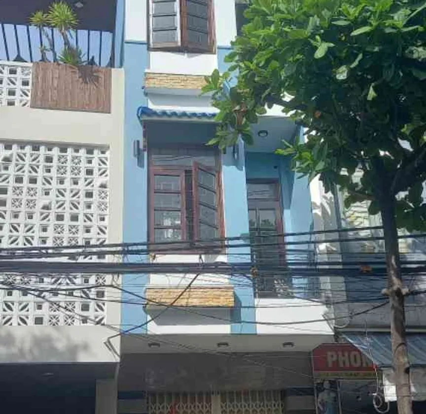 Nhà mặt phố 3 tầng hiếm có gần biển Dũng Sĩ Thanh Khê, cơ hội sở hữu đắt giá... Bán nhà mặt phố tại Thanh Khê, Đà Nẵng 01