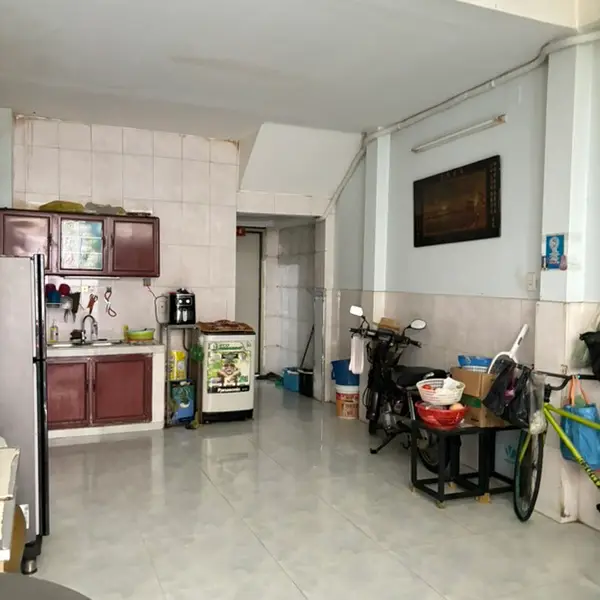 Nhà mặt phố kết cấu xịn, mặt tiền đắt giá giảm sốc... Bán nhà mặt phố tại Chợ Quán, Hồ Chí Minh 01