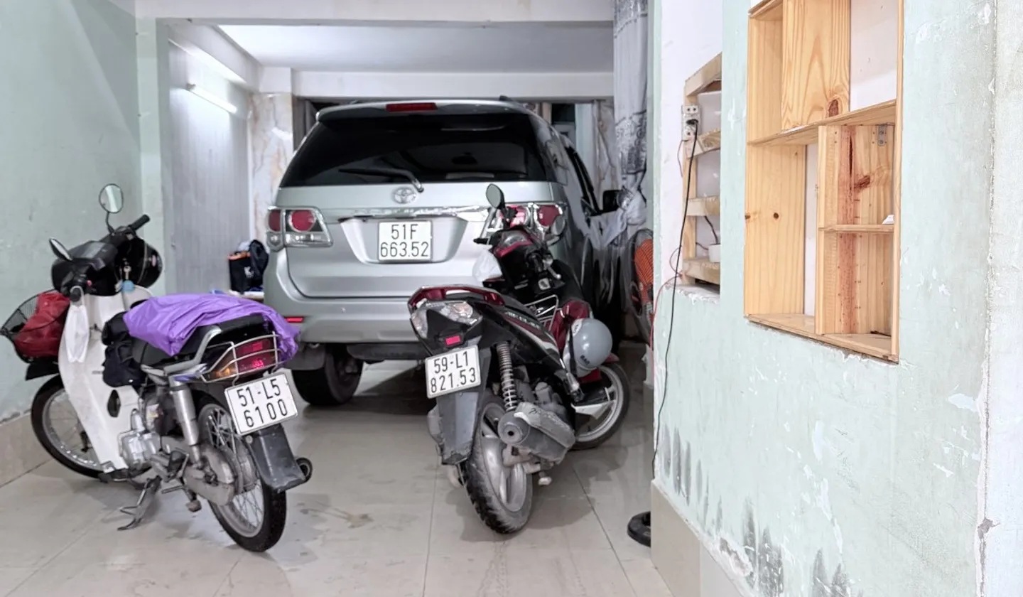 Bán nhà mặt phố khu phân lô phường Quận 8, 4 tầng, mặt tiền kinh doanh, gần Quận 5... Bán nhà mặt phố tại Chánh Hưng, Hồ Chí Minh 01