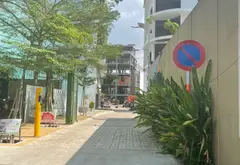 Nhà Phố Đẳng Cấp Châu Âu Tại Quận 8 - Sống Thoải Mái Ngay Hôm Nay!... Bán nhà riêng tại Bình Phú, Hồ Chí Minh 02