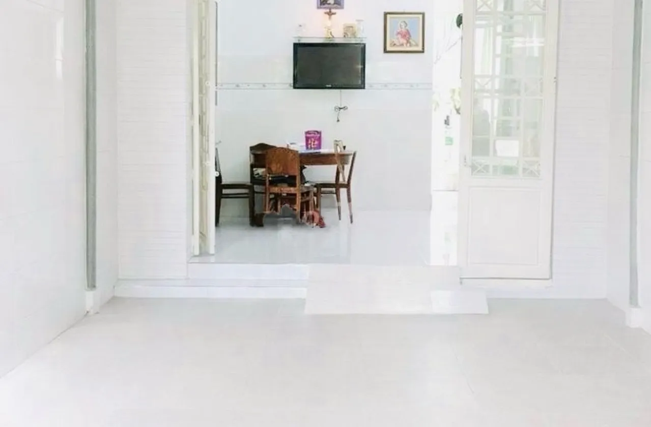 Nhà 3 tầng mặt phố rộng thoáng, giá siêu tốt tại Bình Thạnh... Bán nhà mặt phố tại Bình Lợi Trung, Hồ Chí Minh 01