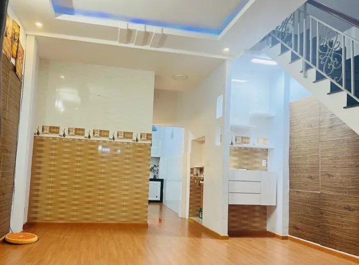 Cơ hội hiếm có: bán nhà riêng 3 tầng vị trí đắc địa Quận 10 với giá ưu đãi... Bán nhà riêng tại Diên Hồng, Hồ Chí Minh 01
