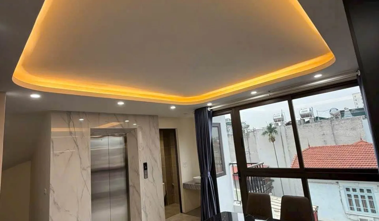 Bán nhà 6 tầng có thang máy tại ngõ 640 Nguyễn Văn Cừ... Bán nhà riêng tại Bồ Đề, Hà Nội 01