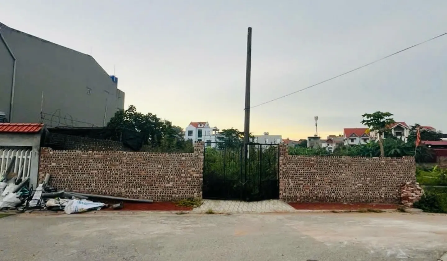 Bán đất mặt tiền rộng tại Dương Đức Hiền, thuận an gia lâm HN ô tô vào đất 307m2 ngang 13m... Bán đất tại Thuận An, Hà Nội 01