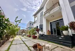 🏦 Siêu phẩm Biệt thự vườn thiết kế hiện đại 2 mặt tiền,cực sang trọng và thoáng,Hẽm 8m-DT:375m2... Bán biệt thự, liền kề tại Dĩ An, Hồ Chí Minh 02