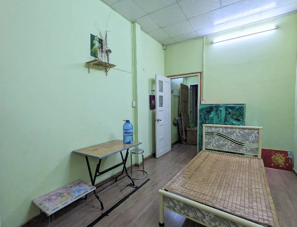 Nhà riêng 2 tầng khu vực trung tâm Phường Tân Sơn Nhất giá hợp lý... Bán nhà riêng tại Tân Sơn Nhất, Hồ Chí Minh 01