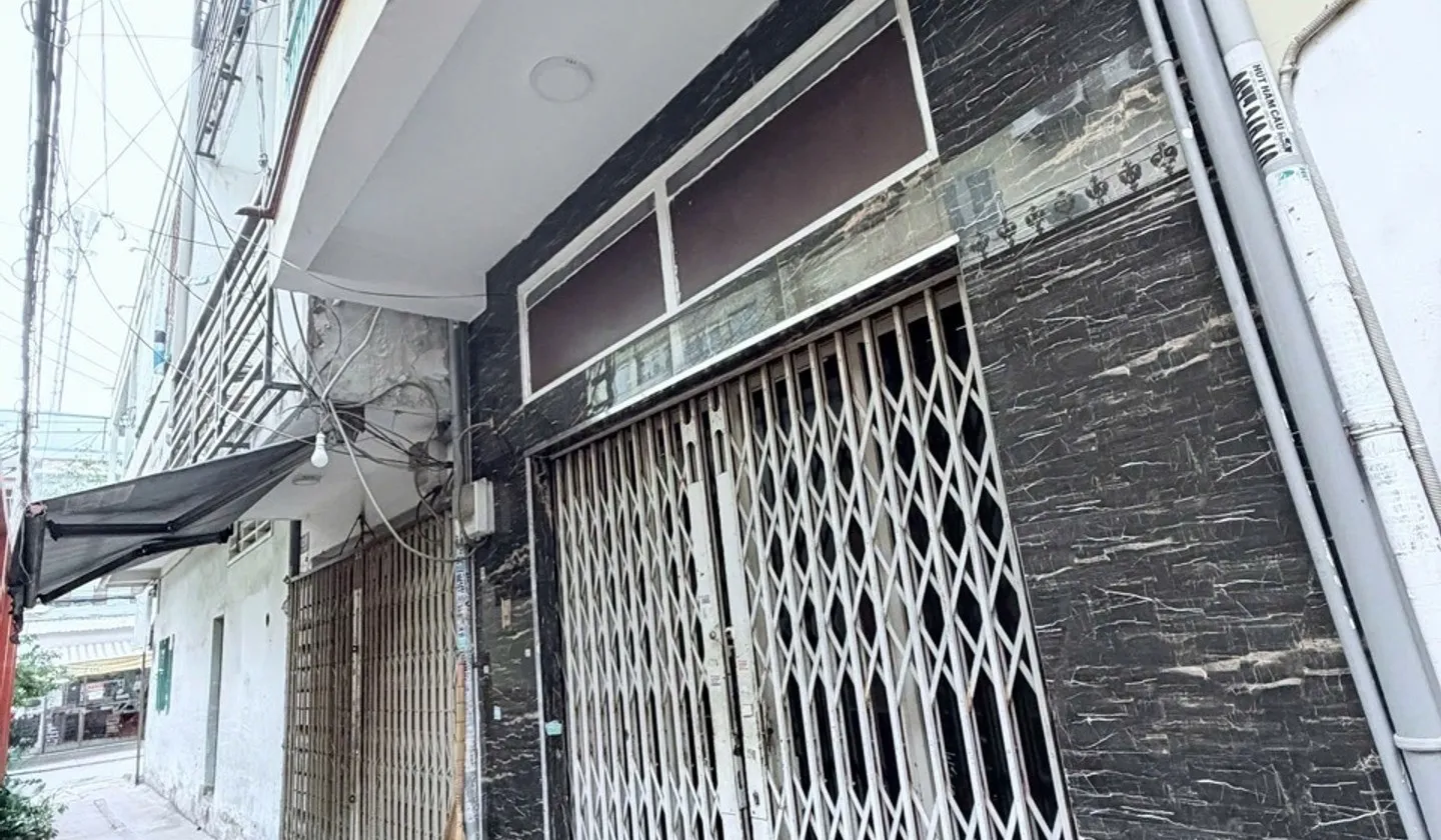 Nhà đẹp Bùi Thế Mỹ 3 tầng giá tốt Tân Bình... Bán nhà riêng tại Bảy Hiền, Hồ Chí Minh 01