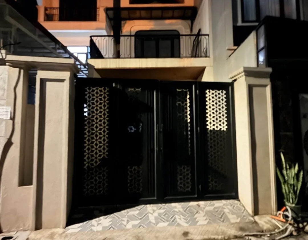 Bán nhà riêng 129m2 ô tô tránh Phường Long Biên... Bán nhà riêng tại Long Biên, Hà Nội 01