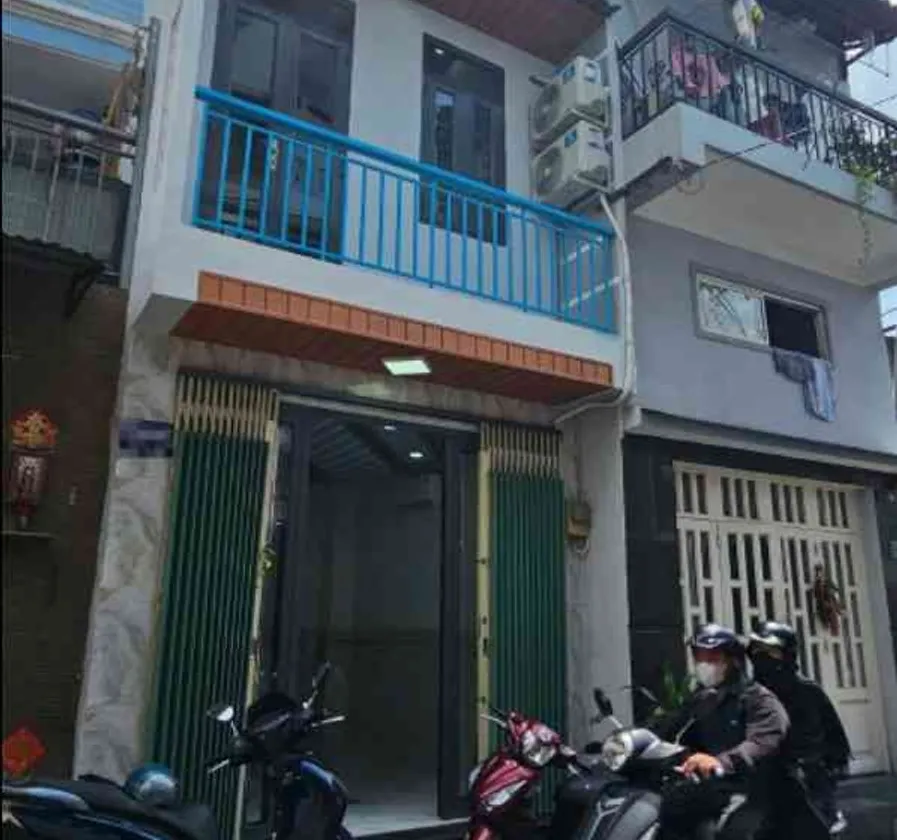 Nhà xinh 3 tầng Lạc Long Quân, giá siêu hợp lý... Bán nhà riêng tại Tân Hòa, Hồ Chí Minh 01
