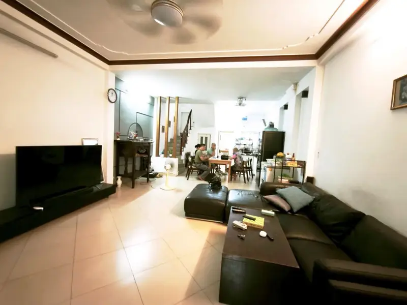 Nhà 3 tầng mặt tiền rộng tại Ngọc Thụy, Long Biên... Bán nhà riêng tại Bồ Đề, Hà Nội 01
