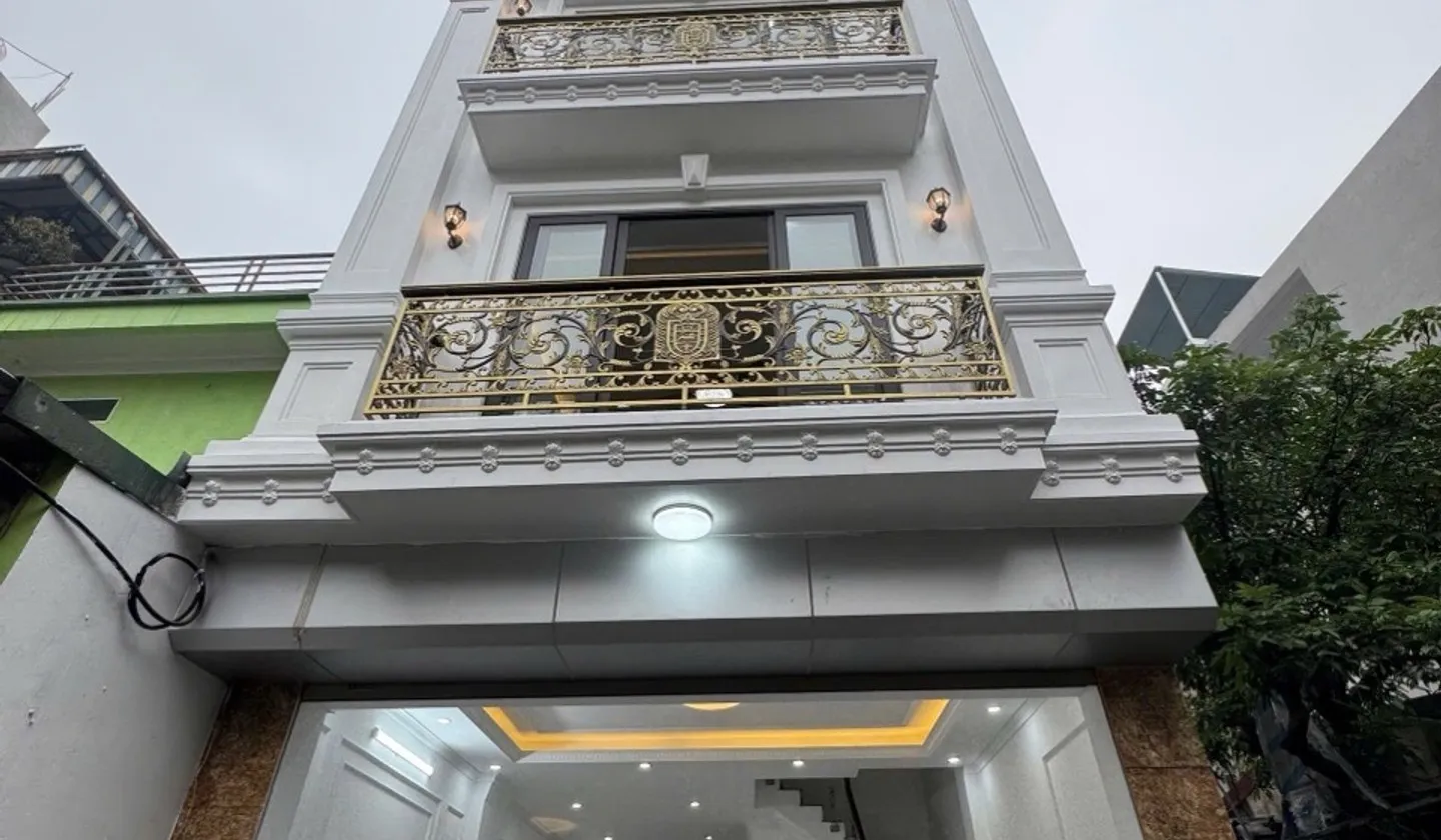 Cơ hội sở hữu nhà mặt phố 6 tầng kinh doanh đắc địa, thiết kế hiện đại ngay Xóm Giang... Bán nhà mặt phố tại Đại Thanh, Hà Nội 01
