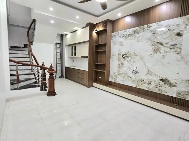 Nhà 5 Tầng Trung Tâm, Nội Thất Đẹp Gần Chợ... Bán nhà riêng tại Phú Diễn, Hà Nội 01