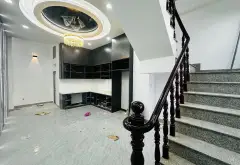 🔥 LÂM THỊ HỐ – KHU VIP DÂN TRÍ – HẺM TẢI THẲNG MỘT TRỤC – XE HƠI VÀO NHÀ – GIÁ 5,68 TỶ... Bán nhà riêng tại Trung Mỹ Tây, Hồ Chí Minh 02