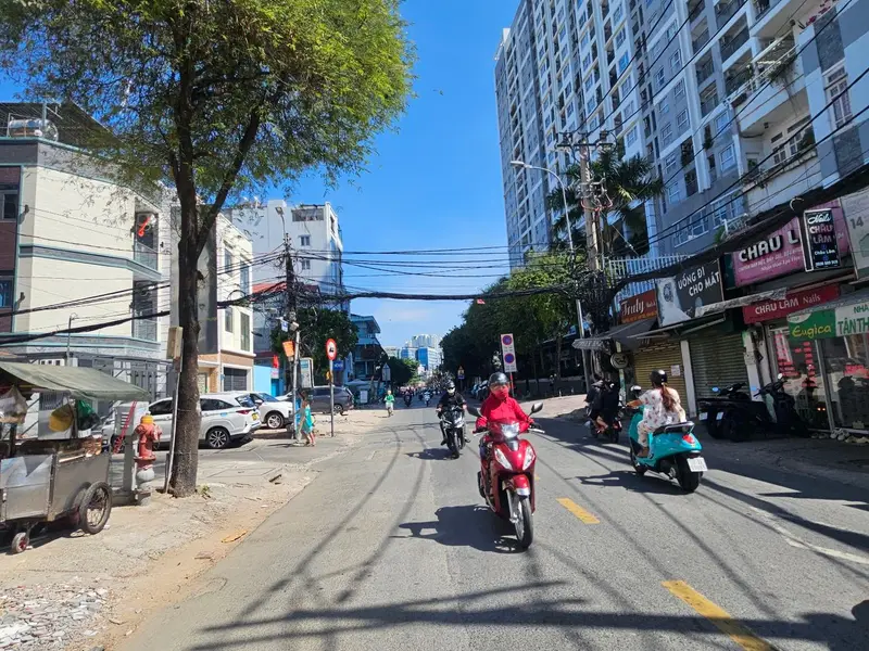 GẦN CẦU NGUYỄN KHOÁI - 90M² - NHỈNH 10 TỶ - DÒNG TIỀN 240TR/NĂM - SỔ VUÔNG ĐẸP... Bán nhà riêng tại Vĩnh Hội, Hồ Chí Minh 01