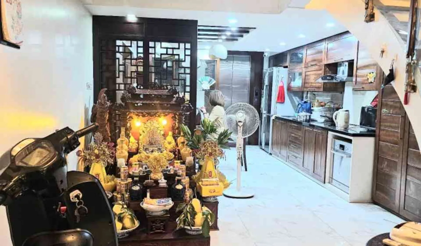 Nhà 7 tầng siêu đẹp, ô tô qua, thang máy - Trần Duy Hưng... Bán nhà riêng tại Yên Hòa, Hà Nội 01