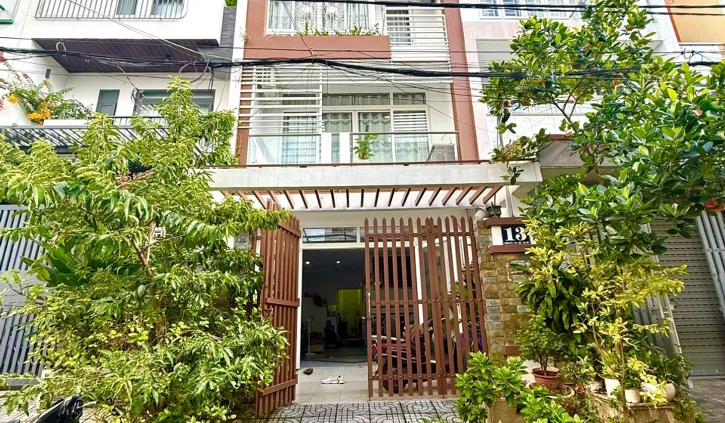 Nhà mặt phố 4 tầng 90m² hướng Đông Nam, cạnh Giga Mall... Bán nhà mặt phố tại Hiệp Bình, Hồ Chí Minh 01