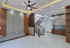 Nhà riêng rộng rãi tại Hùng Vương, Hồng Bàng, Thiết kế hợp lý, Phù hợp gia đình nhiều thế hệ... Bán nhà riêng tại Hồng Bàng, Hải Phòng 02