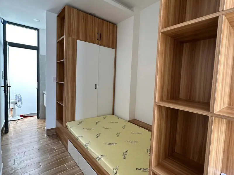 Cơ hội hiếm có sở hữu nhà riêng 3 tầng khu trung tâm với giá tốt giảm ngay 300 triệu... Bán nhà riêng tại Hòa Hưng, Hồ Chí Minh 01