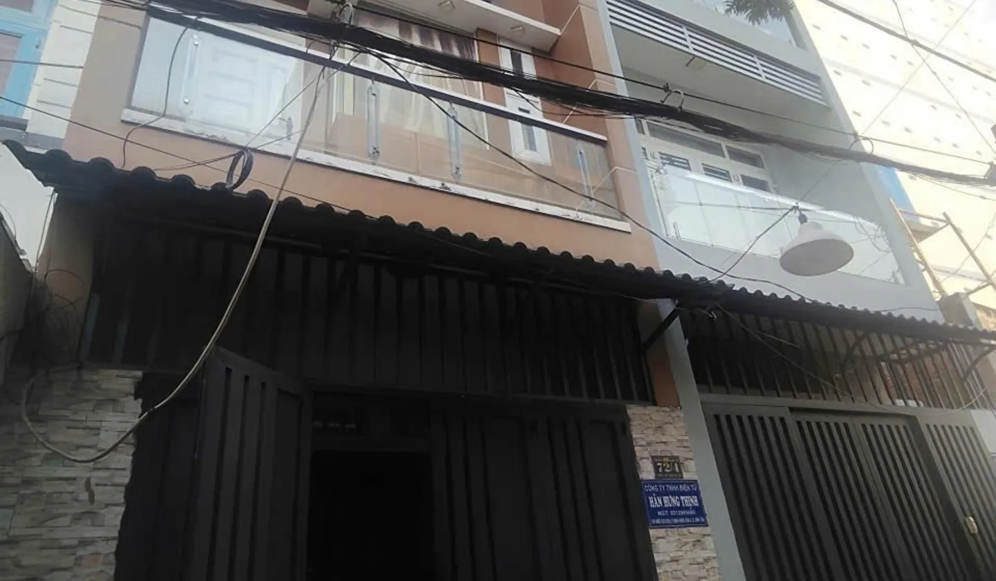 Nhà đẹp 3 tầng 4PN gần chợ Lê Văn Quới, quận Bình Tân... Bán nhà riêng tại Bình Hưng Hòa, Hồ Chí Minh 01