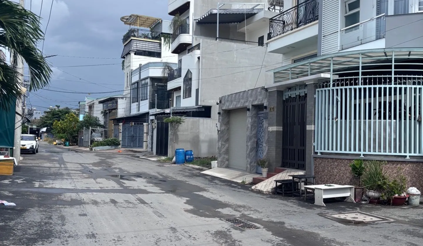 NHÀ ĐẸP – CẠNH MẶT TIỀN Ụ GHE - TAM BÌNH - 100m2(5x20) chỉ 7 tỷ
Sổ hồng riêng... Bán nhà riêng tại Tam Bình, Hồ Chí Minh 01